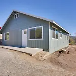 Comfy Oakhurst Duplex Near Hiking And Sightseeing!